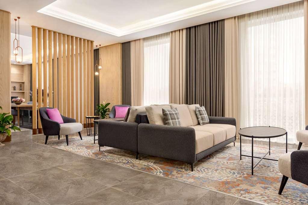 Ramada By Wyndham Adiyaman Hotel Beltér fotó